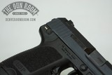 Heckler & Koch HK USPc .40S&W Compact - 11 of 14