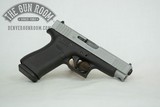 Two Tone Glock 48 9mm W/ Box - 7 of 13
