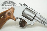 Smith & Wesson 60 Pro Series .357 Mag - 12 of 16