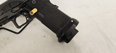 Springfield Prodigy 9mm W/ Mags + Red Dot - Image 3 of 14