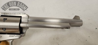 Freedom Arms 97 Premier Grade .357 + .38SPL + Holster + Box - Image 12 of 16