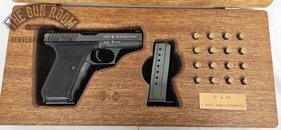 Unfired Original Owner HK P7 9mm Presentation Case + Box ***PRICE DROP*** 5/15/26 - Image 2 of 24