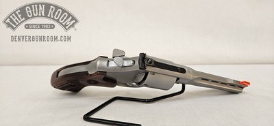 Smith & Wesson 686-6 Performance Center .357 Magnum - Image 13 of 14
