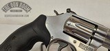 Smith & Wesson 617-6 .22LR - Image 13 of 19