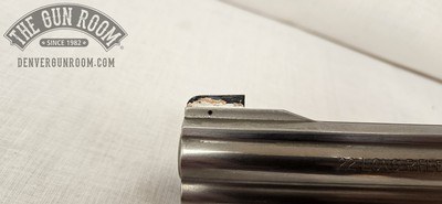 Smith & Wesson 617-6 .22LR - Image 7 of 19