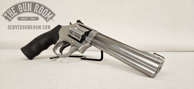 Smith & Wesson 617-6 .22LR - Image 17 of 19