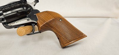 Ruger Super Blackhawk .44 Mag W/ Holster - Image 3 of 16