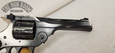 H&R 999 .22LR - Image 11 of 15