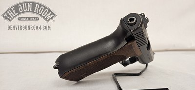 Heckler & Koch P7M13 9mm W/ 6 Mags + Holster + Griffe Grips - Image 16 of 20