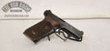 Heckler & Koch P7M13 9mm W/ 6 Mags + Holster + Griffe Grips - Image 8 of 20
