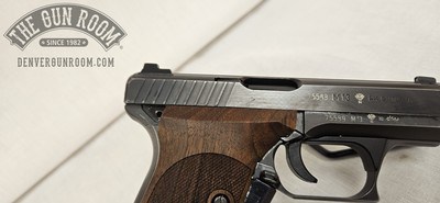 Heckler & Koch P7M13 9mm W/ 6 Mags + Holster + Griffe Grips - Image 13 of 20