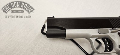 Springfield Armory Ronin .45 ACP W/ Box - Image 7 of 17