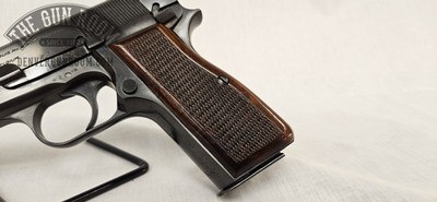 Browning Hi Power 9mm - Image 2 of 18