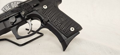 PRICE REDUCED!!   Beretta Langdon Tactical 92G Elite Compact 9mm W/ Extras - Image 3 of 15