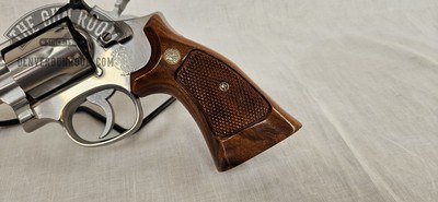 Smith & Wesson 66-3 .357 Mag W/ Box + Grips + Papers - Image 3 of 20