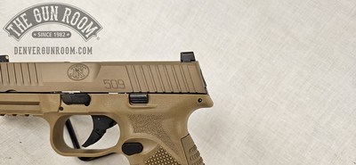 FN 509 9mm W/ Box + Case - Image 4 of 17