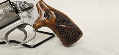 Smith & Wesson 60-15 Pro Series .357 Mag - Image 2 of 17