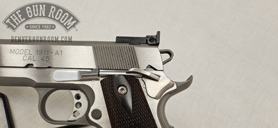 Springfield Armory 1911-A1 .45 ACP W/ Box + Mags - Image 4 of 17