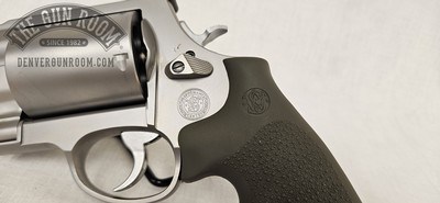 Smith & Wesson 460 Performance Center - Image 4 of 17