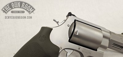 Smith & Wesson 460 Performance Center - Image 12 of 17