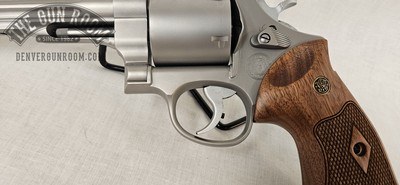 Smith & Wesson 629-8 Performance Center .44 Mag - Image 5 of 16