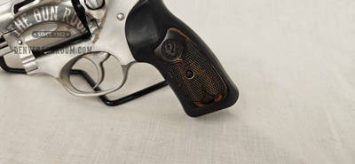 Ruger SP101 .357 Mag - Image 2 of 14