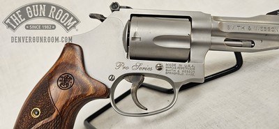 Smith & Wesson 60-15 Pro Series .357 Mag - Image 11 of 15