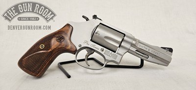 Smith & Wesson 60-15 Pro Series .357 Mag - Image 8 of 15