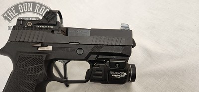 Sig Sauer P320 9mm W/ Streamlight + RDS - Image 11 of 13