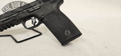 Smith & Wesson M&P 5.7 W/ Box - Image 3 of 14