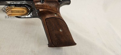 Smith & Wesson 41 .22LR - Image 2 of 19