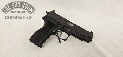 Sig Sauer P226R .40 S&W W/ Box + 8 Mags - Image 9 of 20