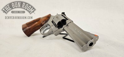 Smith & Wesson 686 .357 Mag W/ Box - Image 16 of 17