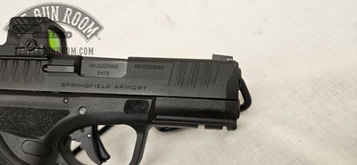 Springfield Hellcat Pro 9mm W/ Holosun + Mags - Image 12 of 14