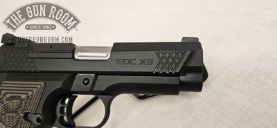 Wilson Combat EDC X9 9mm W/ Bag + Extra Mag - Image 12 of 14