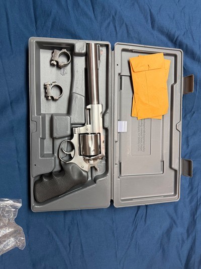 Ruger super Redhawk 44 Magnum 7.5 inch barrel