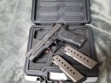 SIG SAUER P220 ELITE DARK .45 ACP IN EXCELLENT TO ALMOST LIKE NEW CONDITION - 3 of 20