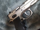 Rare CZ 75B in Satin / Electroless Nickel .40S&w - 10 of 20