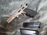 Rare CZ 75B in Satin / Electroless Nickel .40S&w - 16 of 20