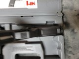 Heckler & Koch USP in .40 s&w in Excellent condition - 9 of 18