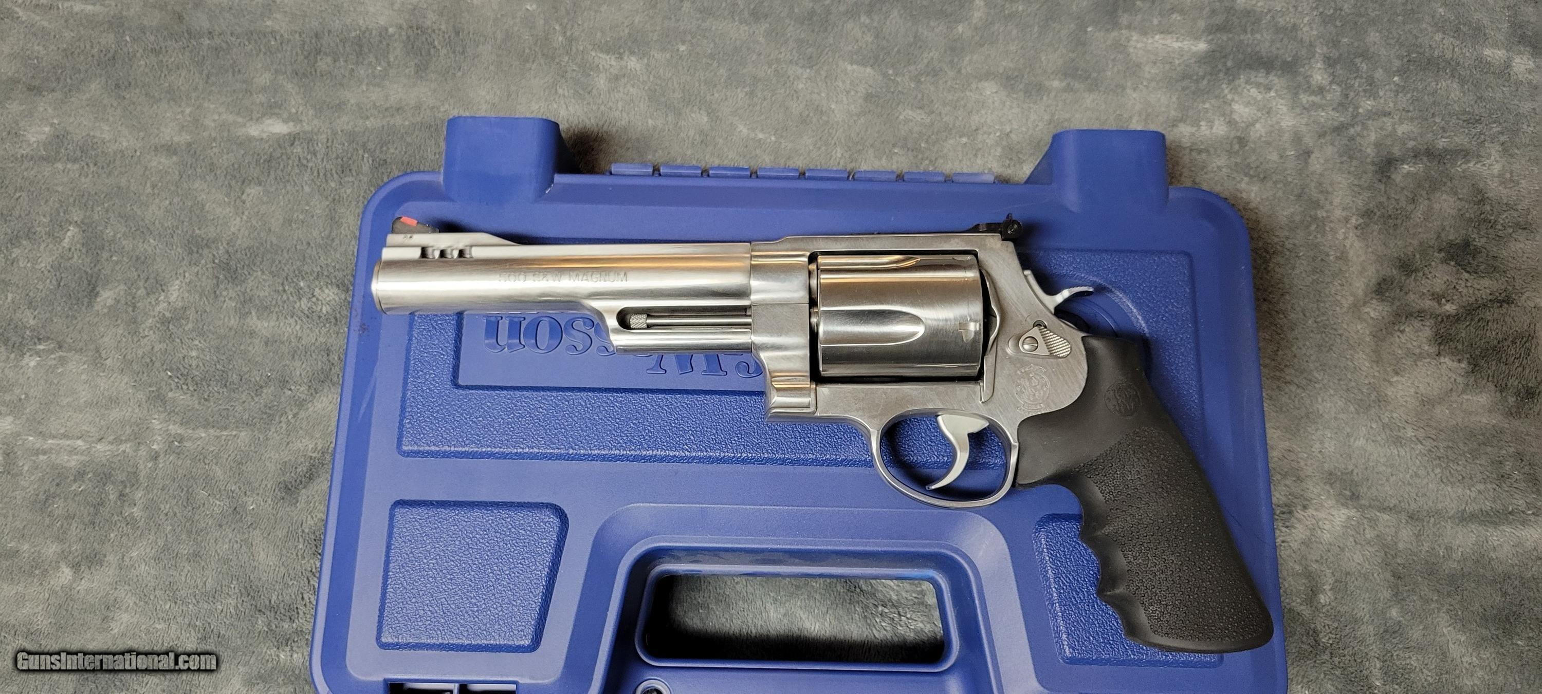 Smith & Wesson 500 with 6.5