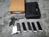 Sig Sauer P226 X5 All Round 9mm in Excellent Condition, with Case and 5 Extra Magazines - 14 of 20
