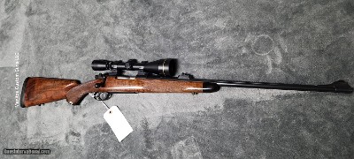 Winston Elrod Custom Mauser on a FN action in .280 Remington, with 24" barrel in Very Good Condition