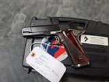 Fusion Firearms Pro-Series Elite Custom 1911 in .40 S&W , Commander Size,in Excellent Condition - 17 of 20