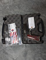 Fusion Firearms Pro-Series Elite Custom 1911 in .40 S&W , Commander Size,in Excellent Condition - 19 of 20