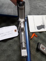 SMITH & WESSON PERFORMANCE CENTER 9MM TARGET CHAMPION, WITH 5" BARREL IN EXCELLENT CONDITION - 7 of 20