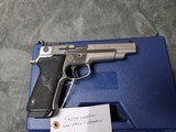 SMITH & WESSON PERFORMANCE CENTER 9MM TARGET CHAMPION, WITH 5" BARREL IN EXCELLENT CONDITION - 19 of 20