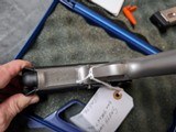 SMITH & WESSON PERFORMANCE CENTER 9MM TARGET CHAMPION, WITH 5" BARREL IN EXCELLENT CONDITION - 17 of 20