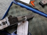 SMITH & WESSON PERFORMANCE CENTER 9MM TARGET CHAMPION, WITH 5" BARREL IN EXCELLENT CONDITION - 11 of 20