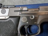 SMITH & WESSON PERFORMANCE CENTER 9MM TARGET CHAMPION, WITH 5" BARREL IN EXCELLENT CONDITION - 18 of 20